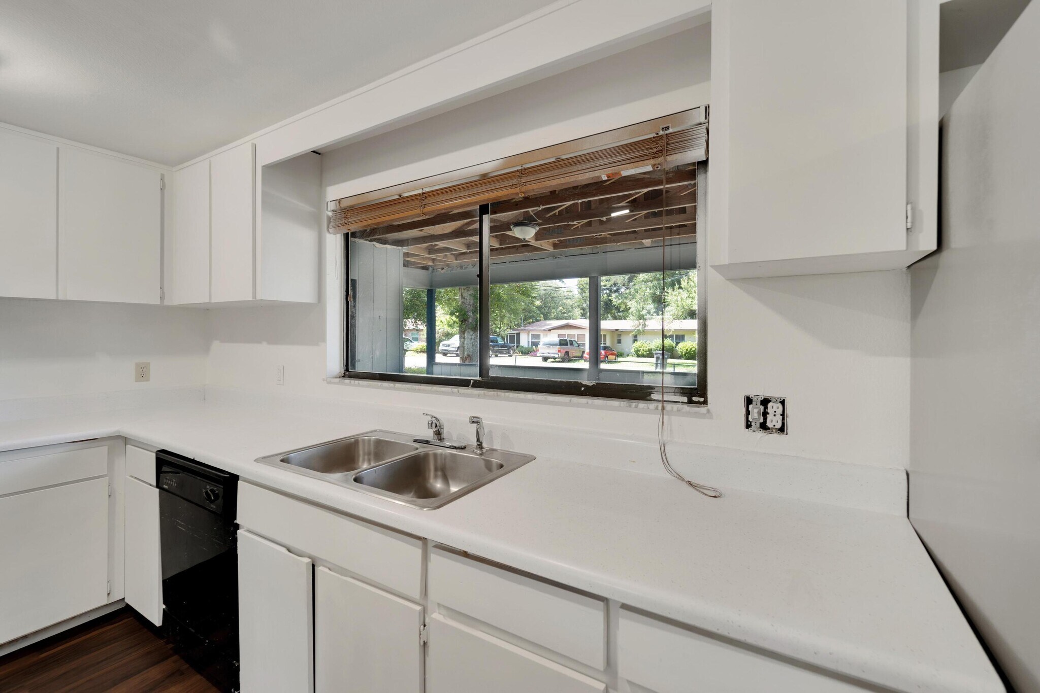 Building Photo - 502 Euclid Ave