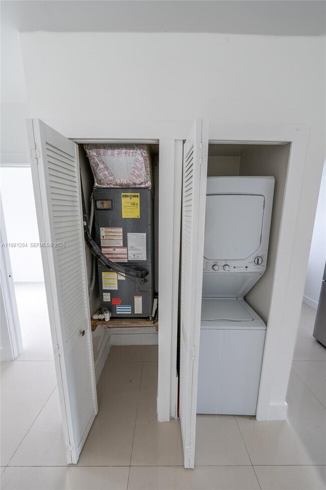 Building Photo - 1890 NW 35th St