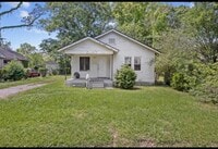 Building Photo - 104 Sonny St