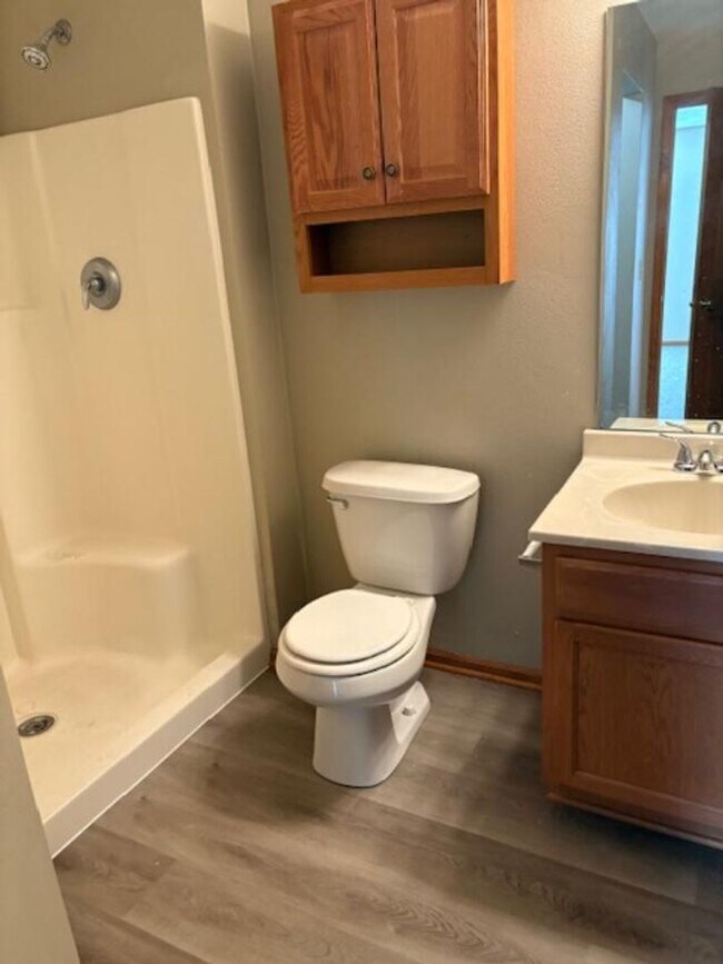 Building Photo - 10258 Clearwing Ln