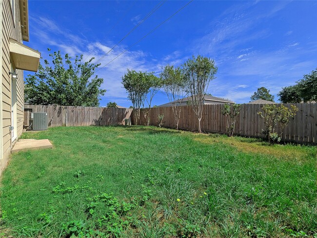 Building Photo - 7852 Galleon Field Ln