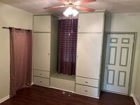 Building Photo - "Charming 2-Bed Oasis in the Heart of Moscow, ID – Cozy 764 Sq Ft Haven!"
