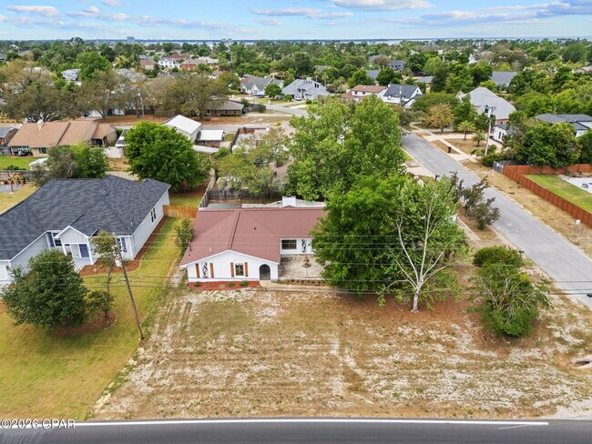 Building Photo - 2194 Briawood Cir