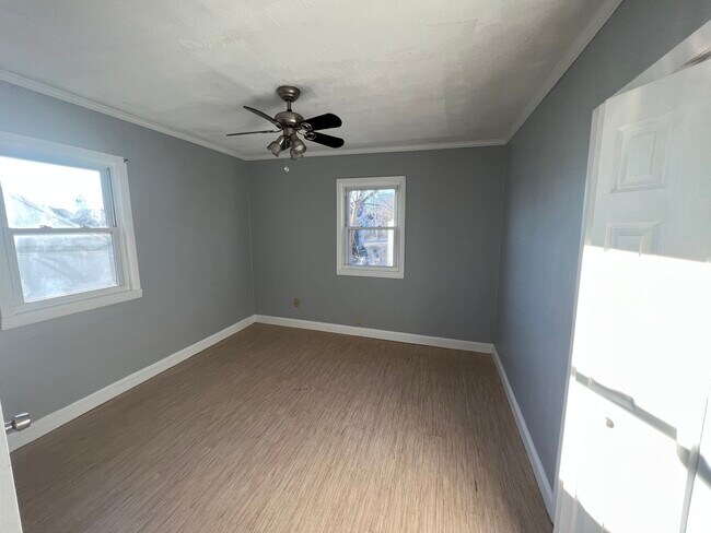 Building Photo - 26 Highland Ln