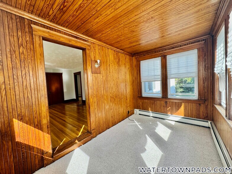 Building Photo - 137 Hillside Rd