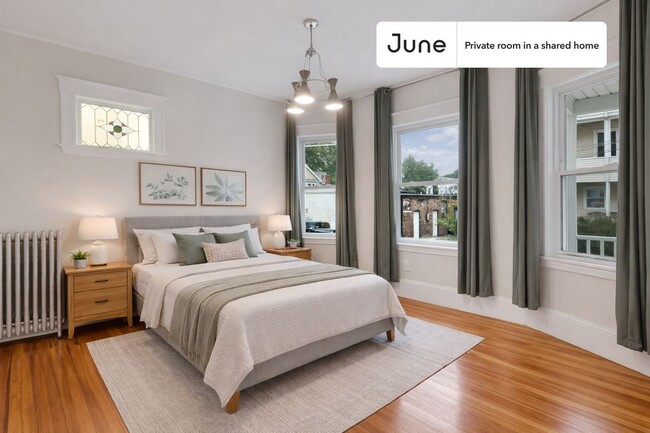 Building Photo - 20 Alcott St