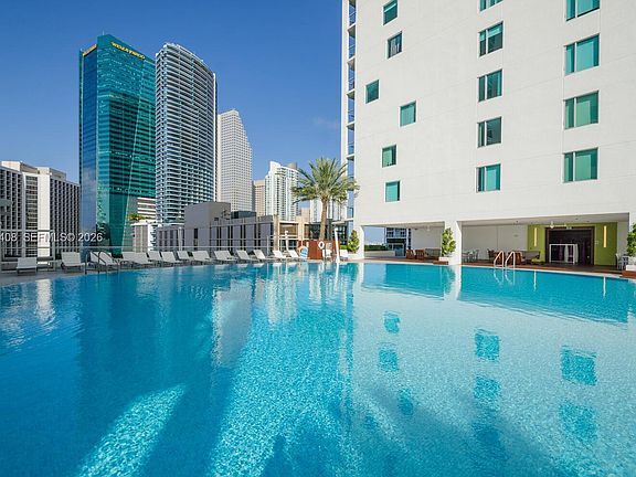 Building Photo - 55 SE 6th St