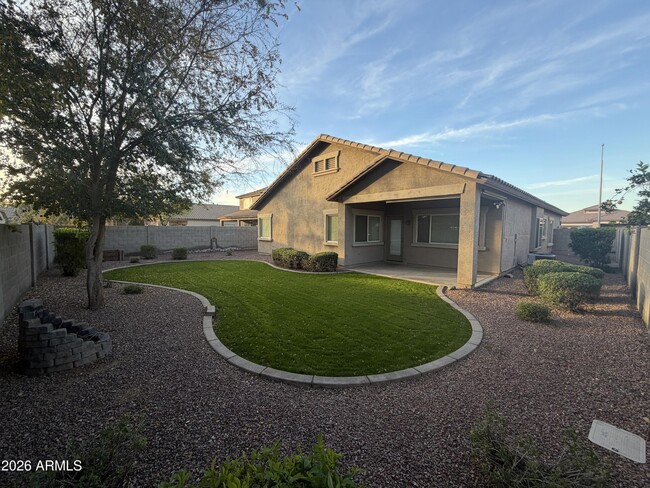 Building Photo - 4455 E Peach Tree Dr