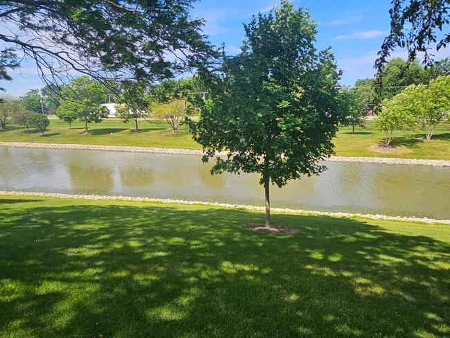 Building Photo - 2935 Rutland Cir