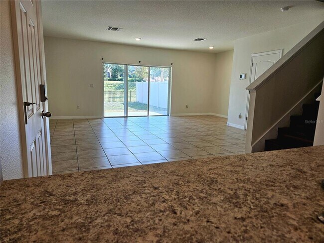 Building Photo - 9022 Wildflower Ln