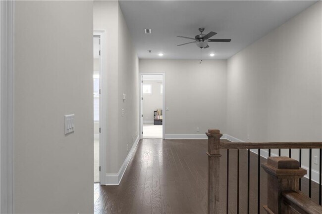 Building Photo - 648 Stickley Oak Way