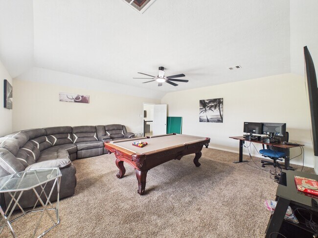 Building Photo - 9426 Russeff Field Ln
