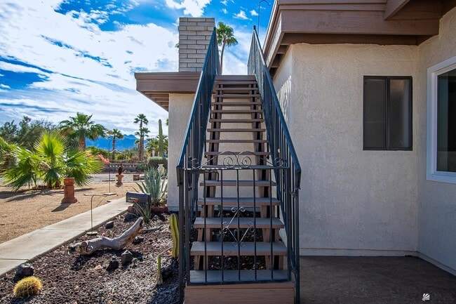 Building Photo - 12175 S Ironwood Dr