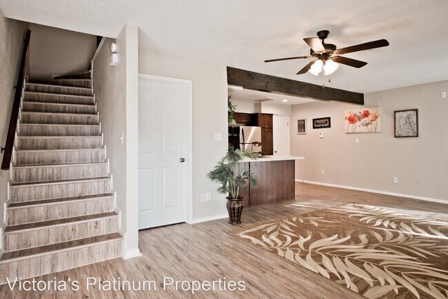 Building Photo - 307 Westwood St