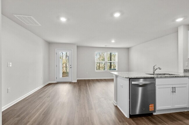 Building Photo - 543 Gemstone Blvd
