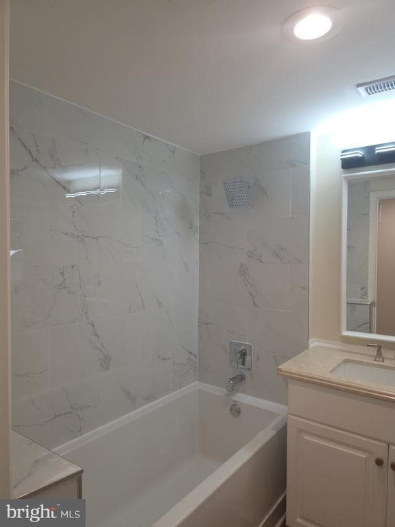 Building Photo - 2203 Forestside Dr