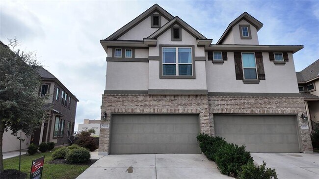 Building Photo - 2102 Dillon Pond Ln