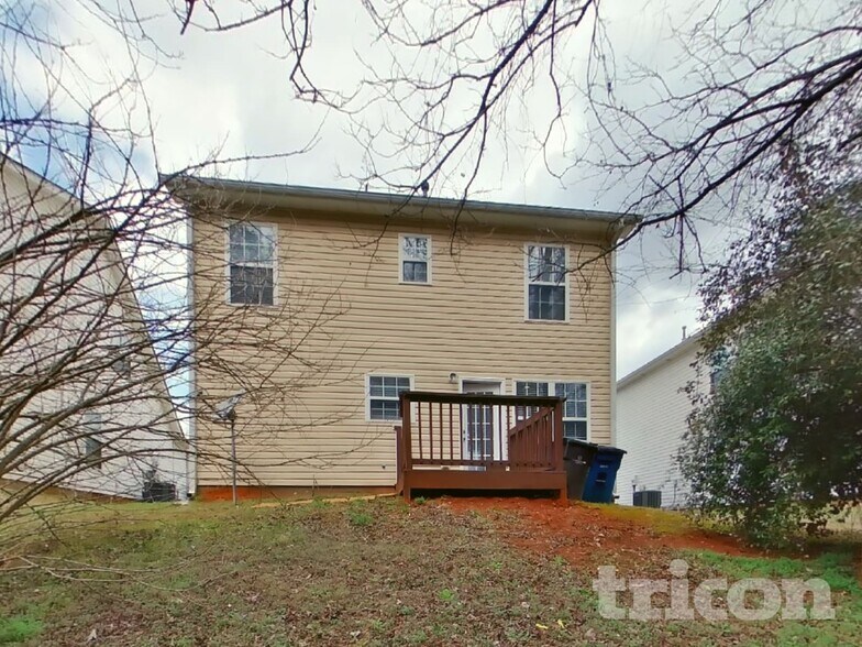 Building Photo - 5160 Tussahaw Crossing