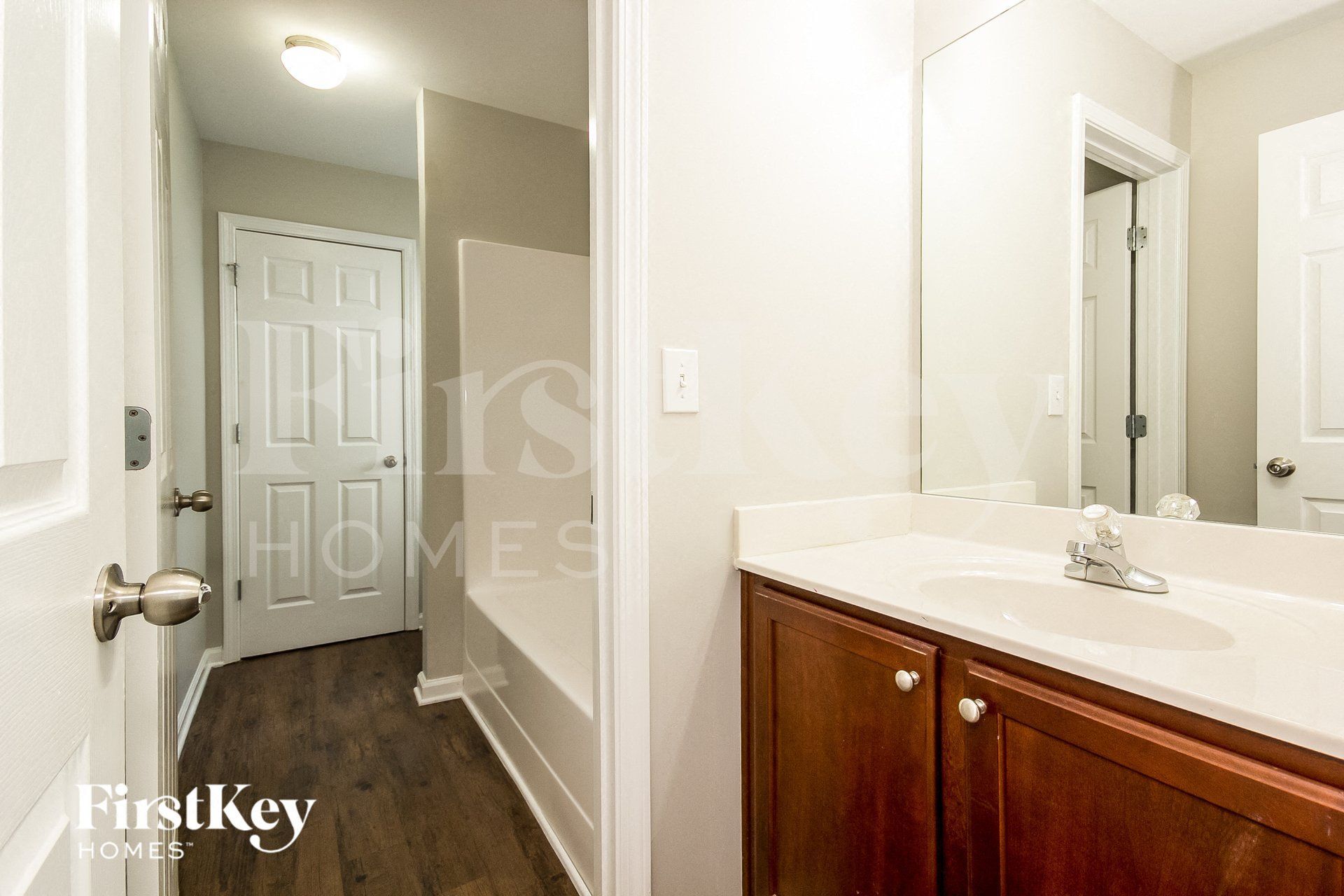 Building Photo - 5779 Chatham Cir NW