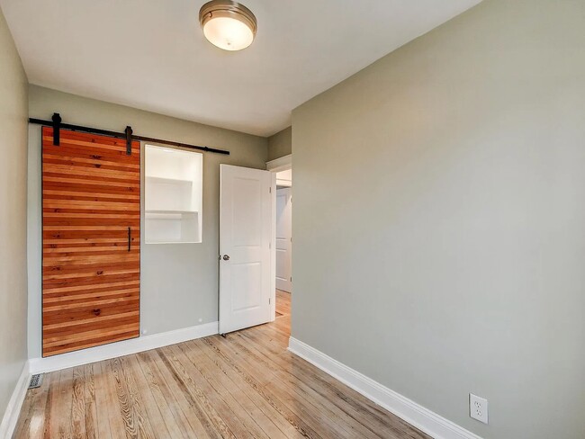 Building Photo - 2721 Miles Ave