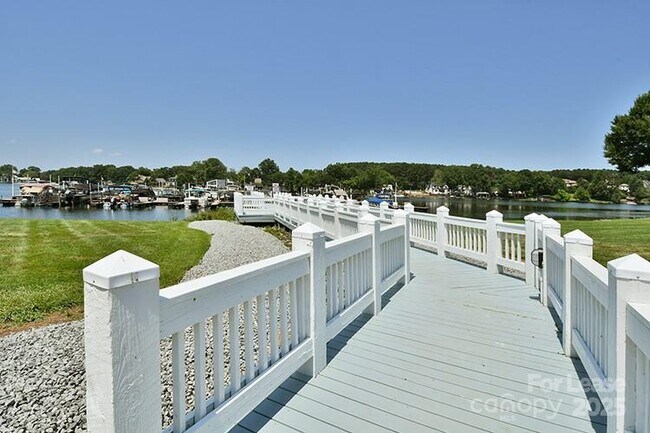 Building Photo - 18741 Nautical Dr