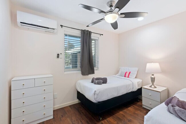 Building Photo - 17055 Rock Rd