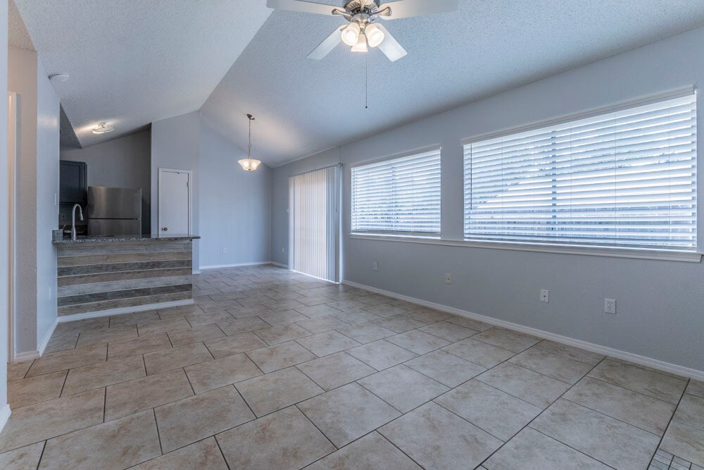 Building Photo - 10254 Dover Rdg