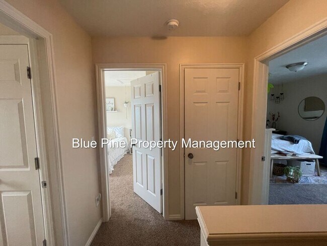 Building Photo - 577 Legacy Ln