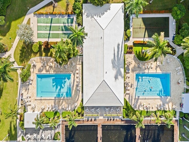 Building Photo - 3310 S Ocean Blvd