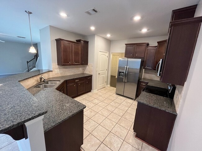 Building Photo - Fall in Love with Where You Live. Located in North Columbus