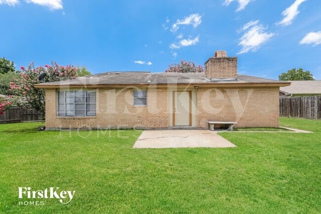 Building Photo - 5447 Timpani Dr