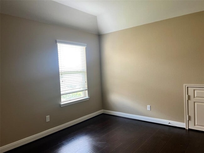 Building Photo - 4318 Bay Wind Ct