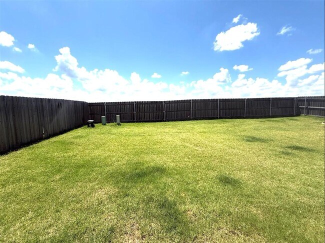 Building Photo - 14605 Travertine Fls Ln