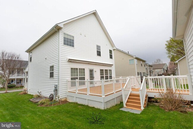 Building Photo - 341 Bullskin St