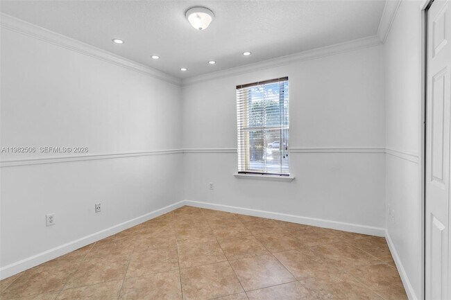 Building Photo - 11221 NW 48th Terrace