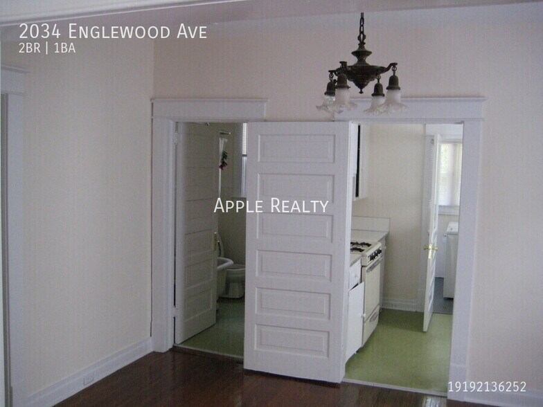 Building Photo - 2034 Englewood Ave