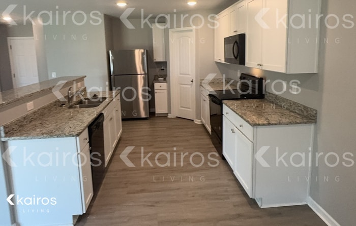 Building Photo - 121 W Luminous Way