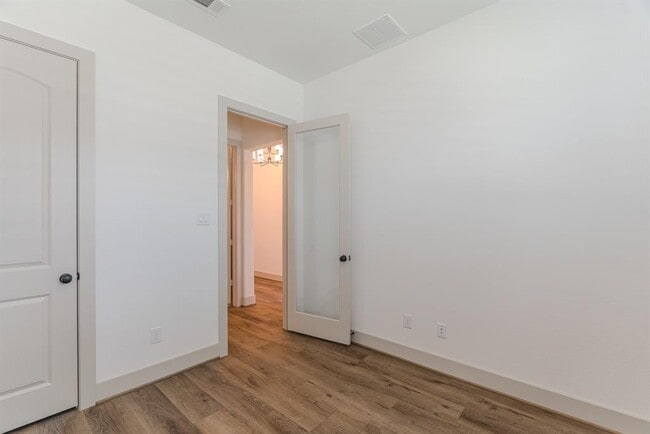 Building Photo - 9322 Galloway Wds Trl