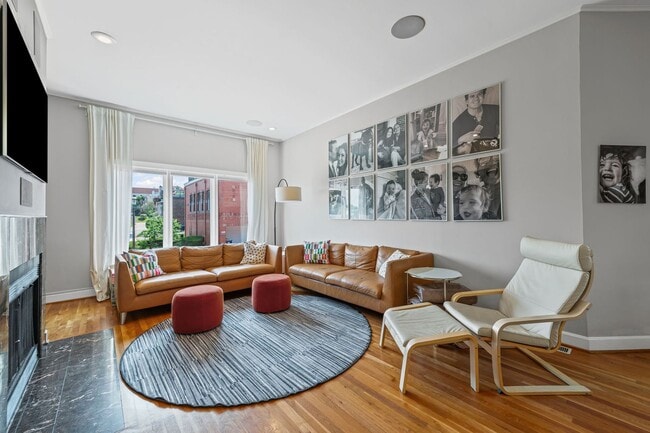 Building Photo - Amazing Union Hill Single Family Home
