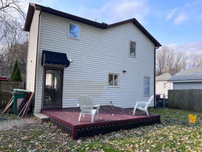 Building Photo - 7069 Belleville Rd