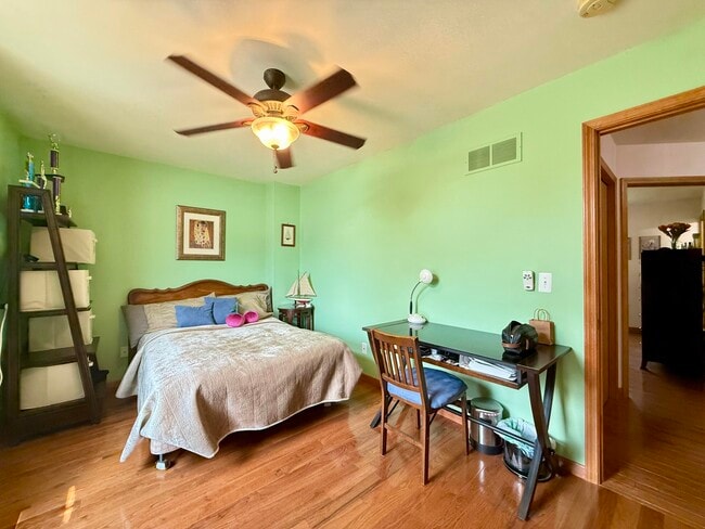 Building Photo - 478 Preston Cir