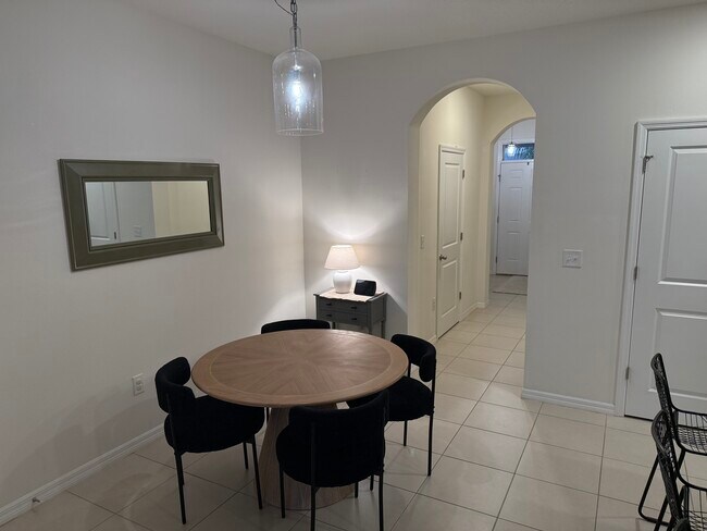 Building Photo - 2707 Suncoast Blend Dr