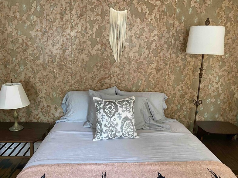bedroom-1 - 74 S Main St