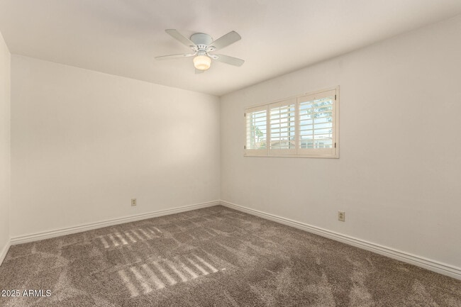 Building Photo - 8730 E Terrace Dr