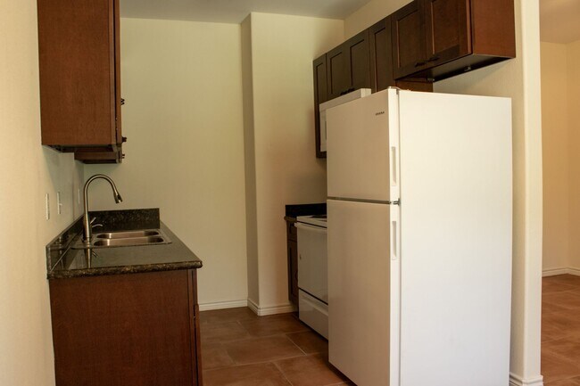 Building Photo - 1 bedroom /1 bathroom units available in a brand new complex!  Move in now!!