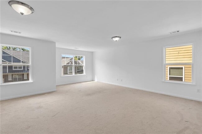 Building Photo - 5480 Beaver Ridge Dr