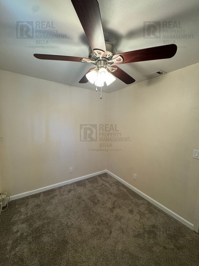 Building Photo - Charming, Updated, and Move-In Ready — A L...