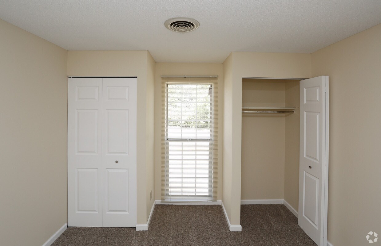 Village Quarter Apartments Terre Haute