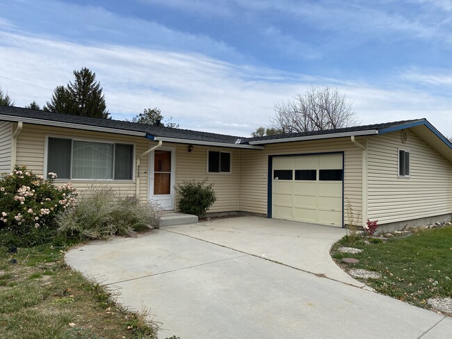 Primary Photo - 3500 W Bellomy Ln