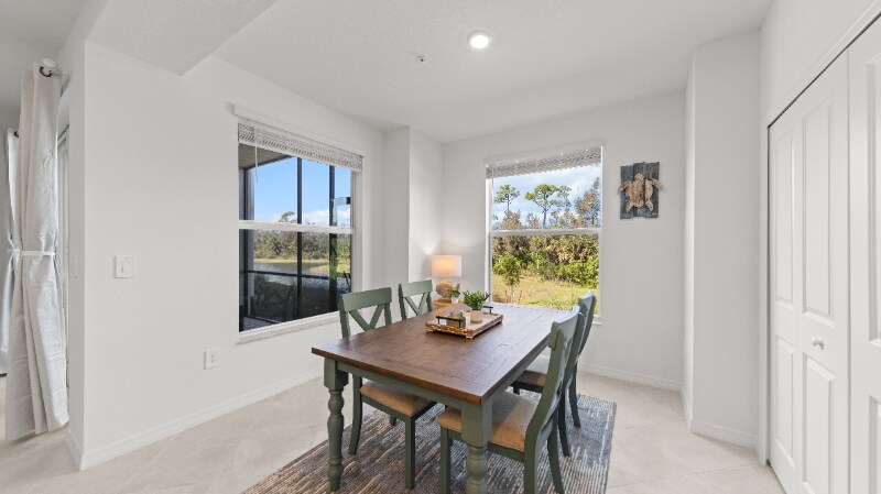 Building Photo - 14221 Heritage Landing Blvd